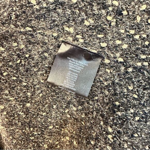 Eileen Fisher Cardigan with Italian Yarn - Picture 4 of 5